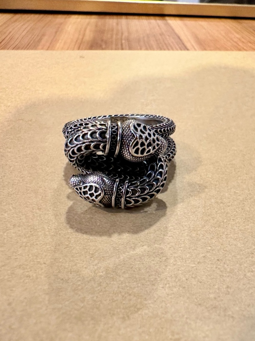 Gucci Silver Snake Wrap Ring - Picture 2 of 4